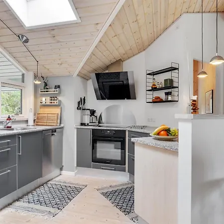 Grimi - 4km From The Sea By Interhome *